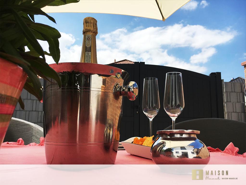リューネブルクMaison-Maack - Ihr Zuhause Auf Zeitアパートメント エクステリア 写真